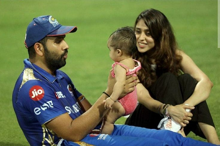 rohit sharma with daughter